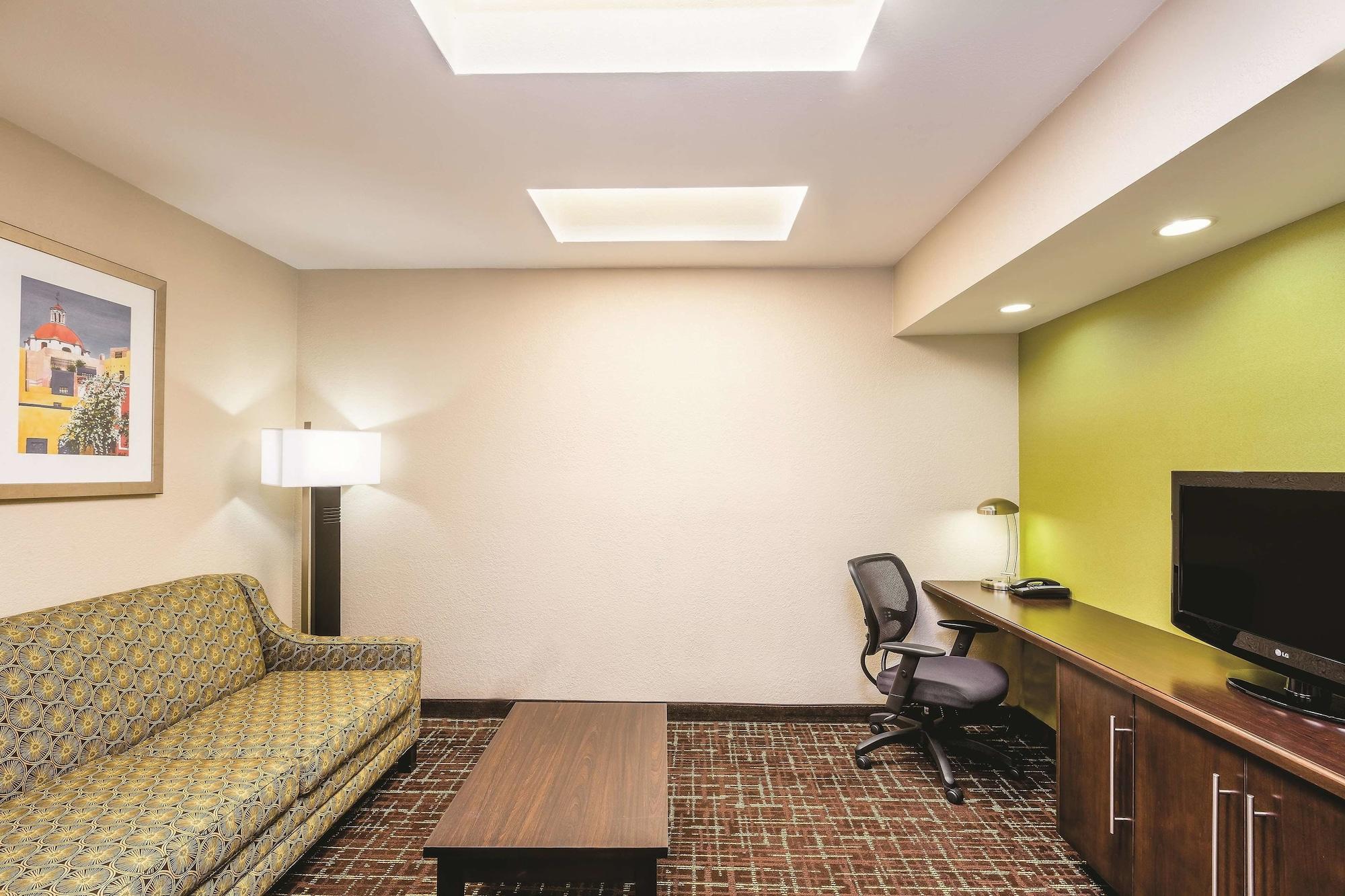 Comfort Inn San Diego Old Town Екстериор снимка